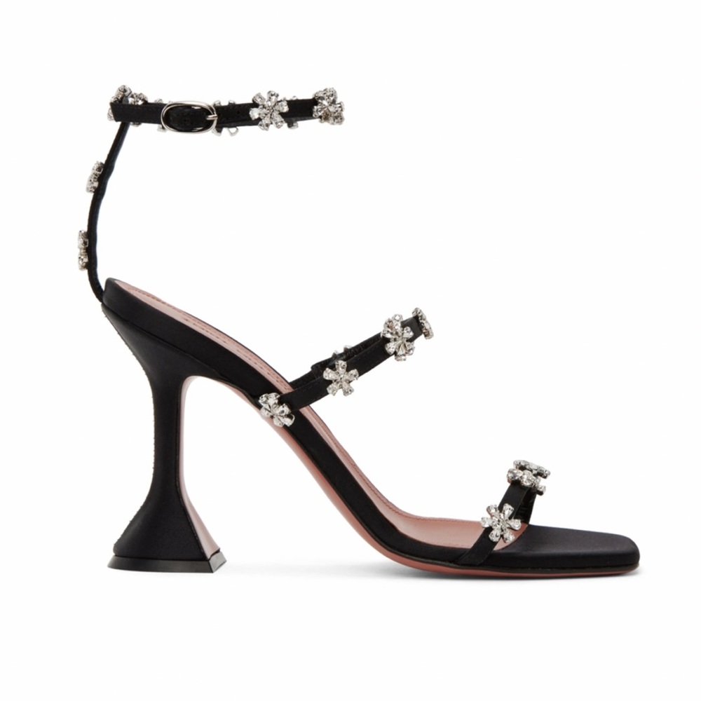 AMINA MUADDI heels